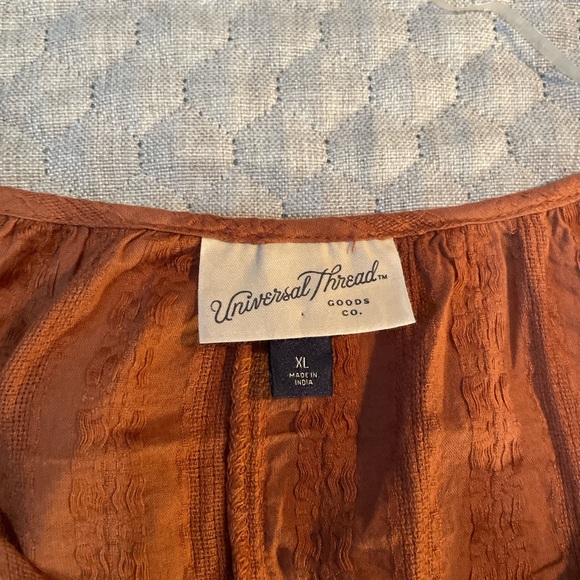 Universal Thread Rust Blouse - Picture 7 of 8